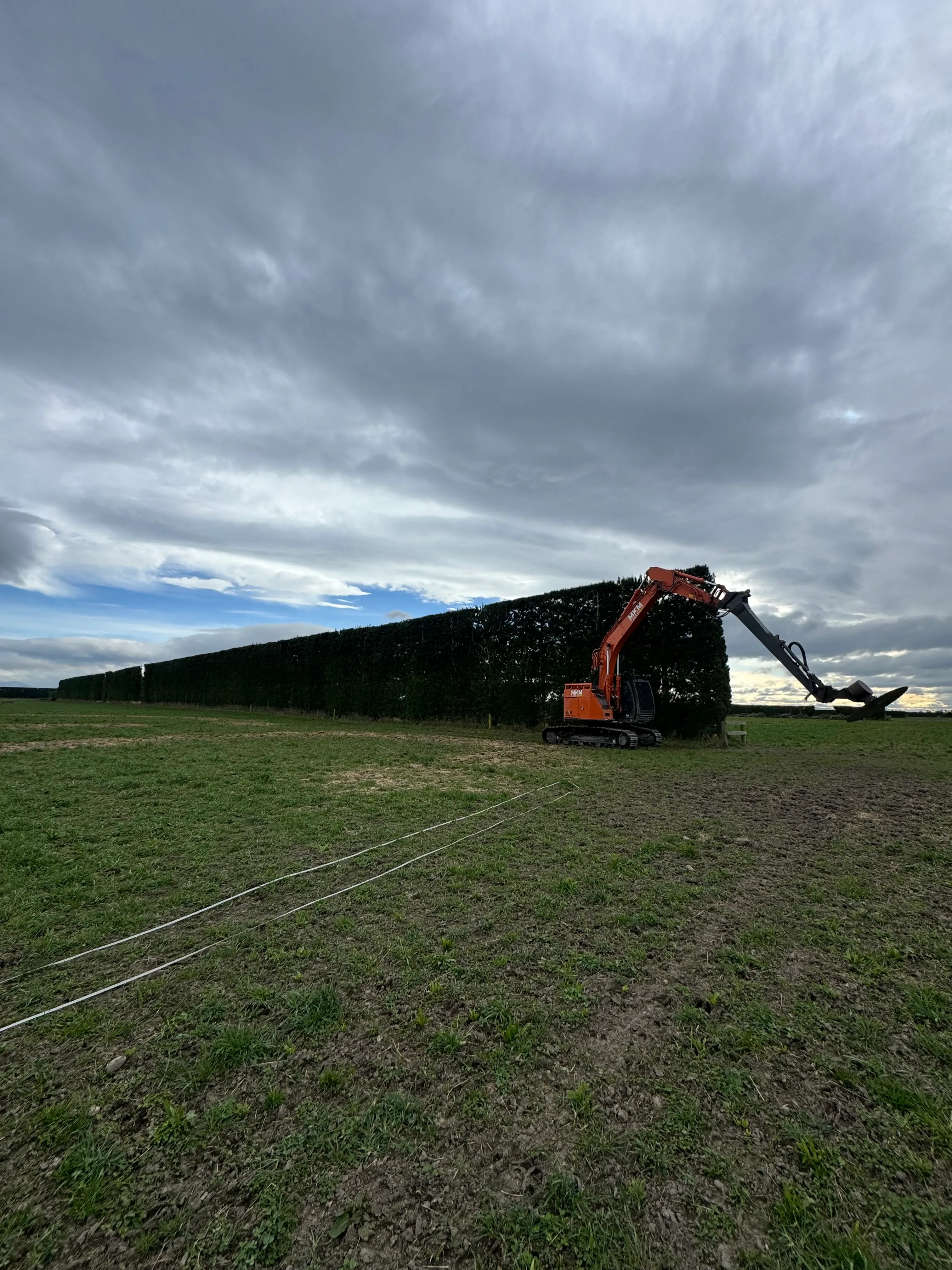 Dewhurst Land – Hedge Topping for Pivot Installation - Gallery image 1